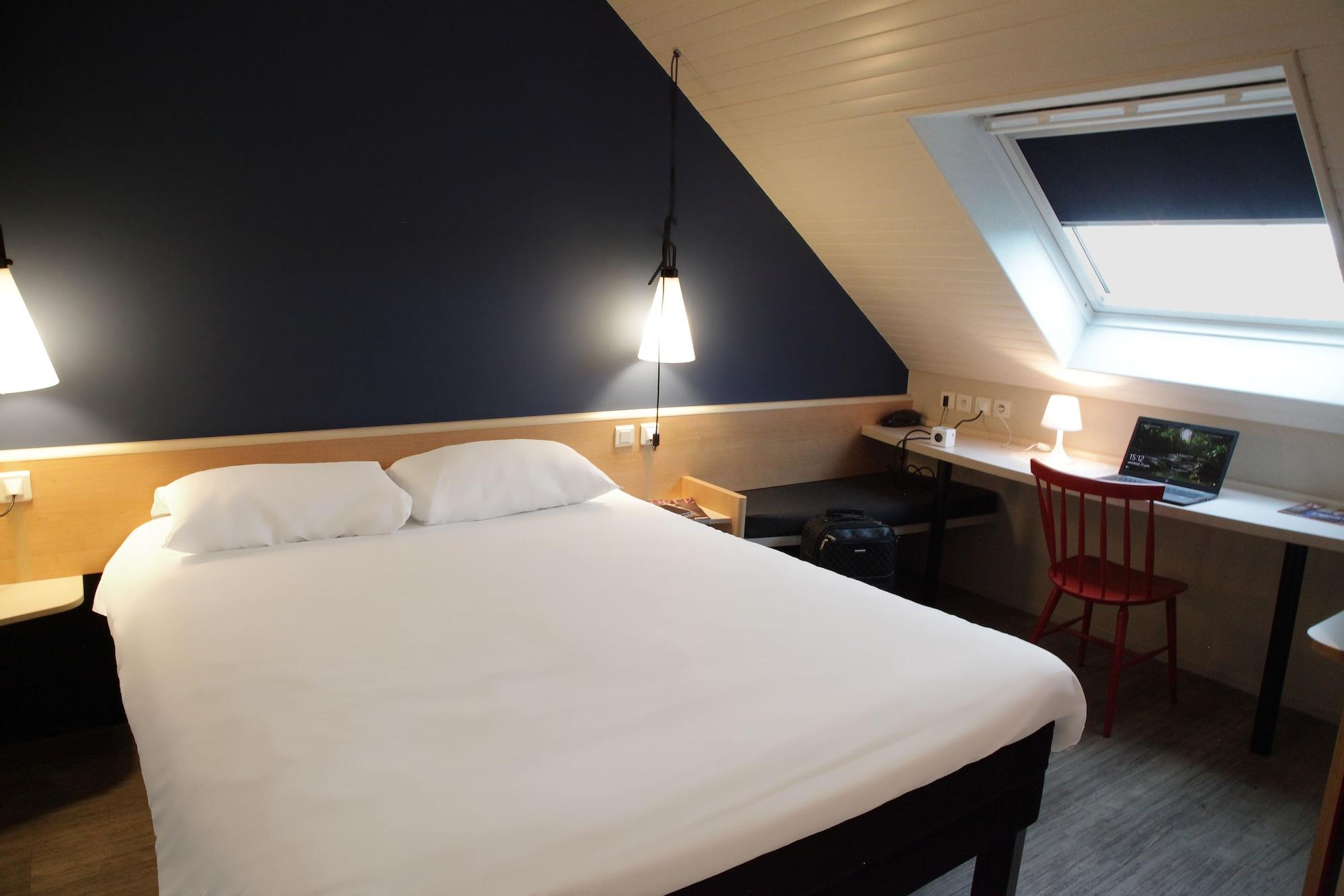 Отель Ibis Brest Kergaradec Экстерьер фото