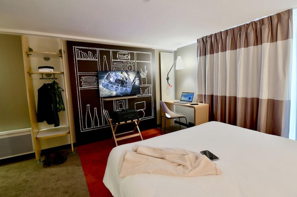Отель Ibis Brest Kergaradec Экстерьер фото