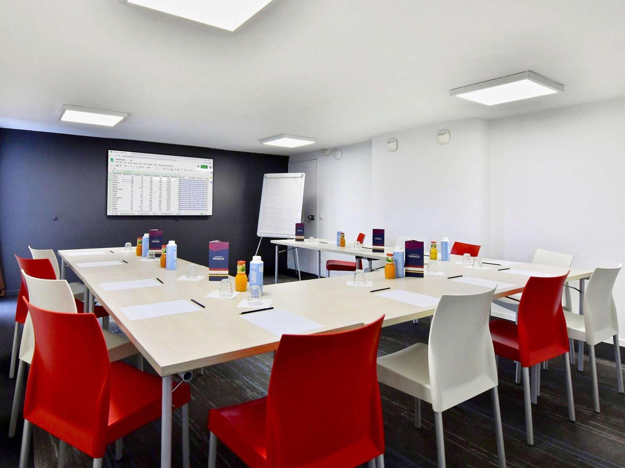 Отель Ibis Brest Kergaradec Экстерьер фото