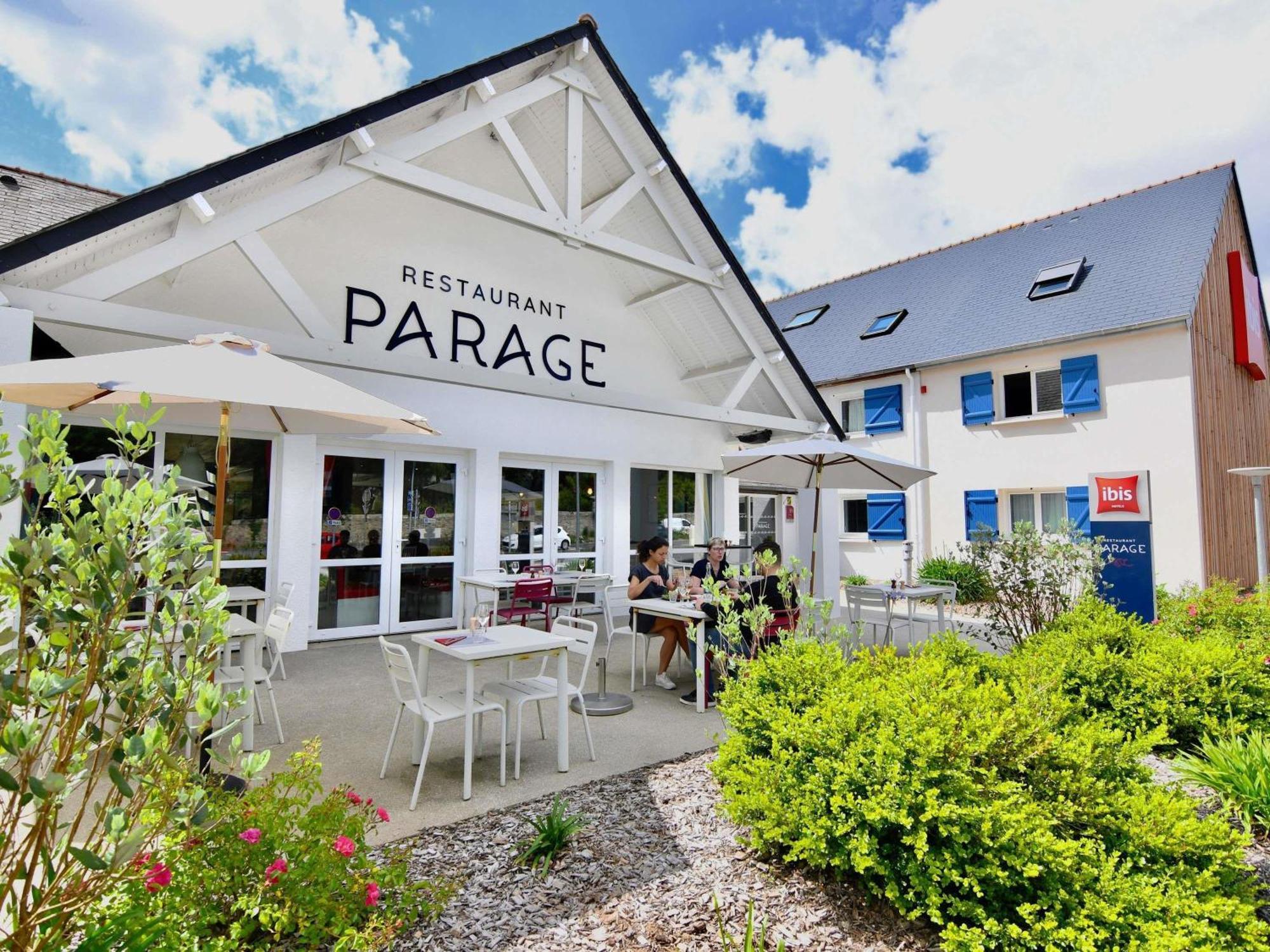 Отель Ibis Brest Kergaradec Экстерьер фото