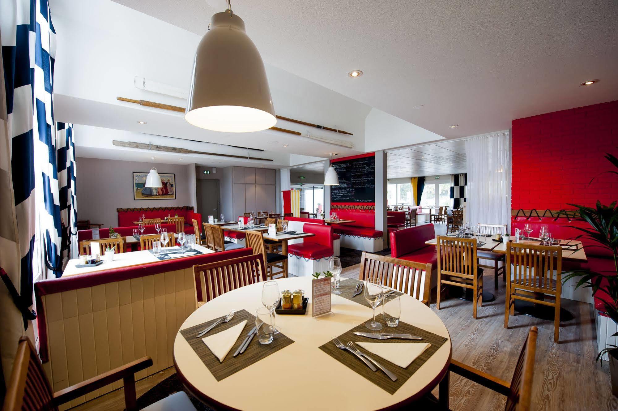 Отель Ibis Brest Kergaradec Экстерьер фото